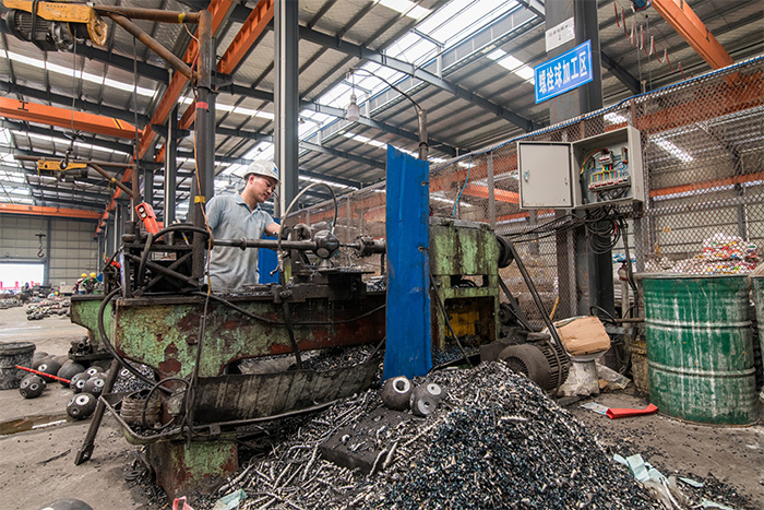 凤城网架配件车间